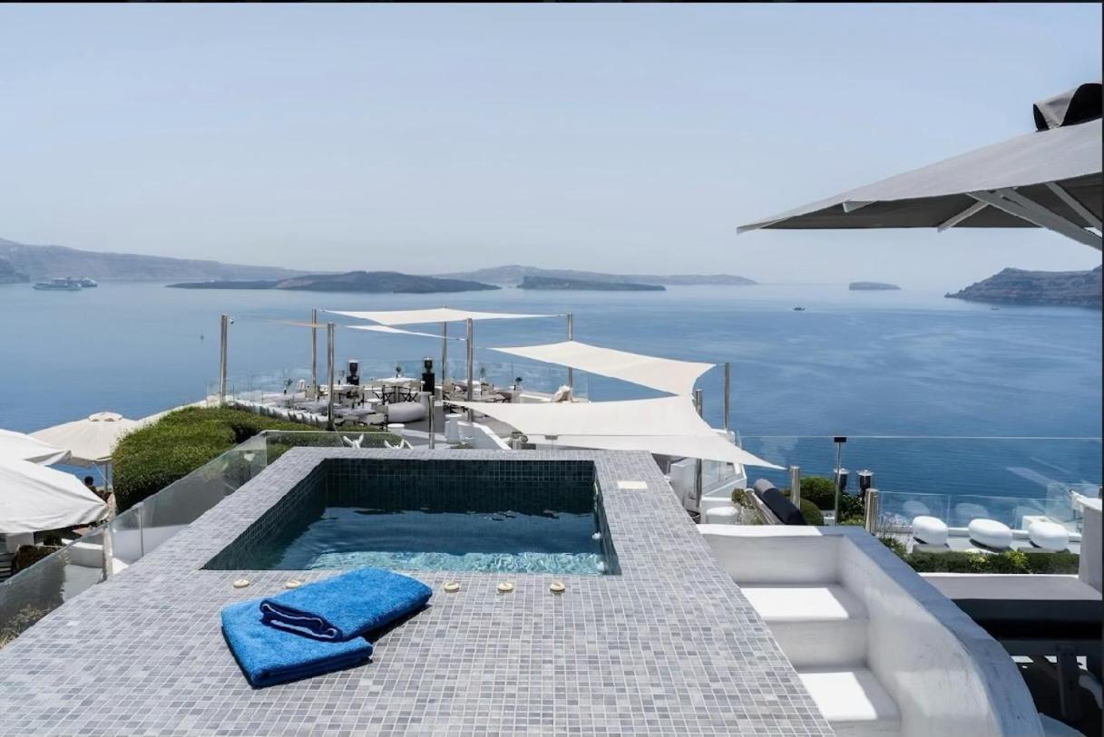 Enalion White Suites Oia Oía Exterior foto